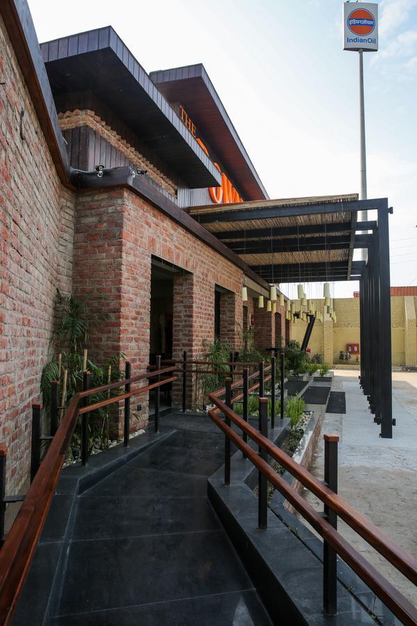 Downtown Resorts Nh8 Dhāruhera Exterior foto